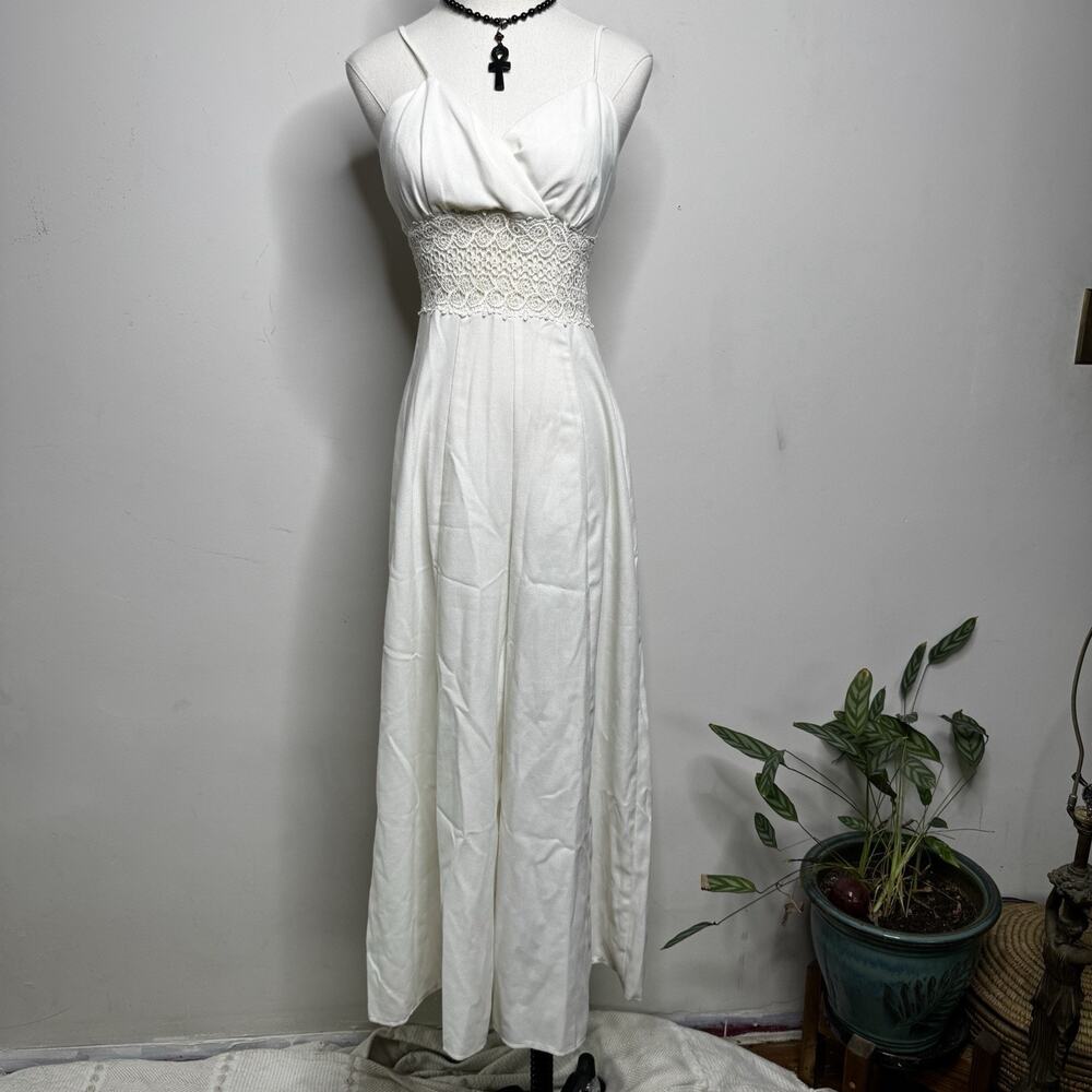 Vintage 80s White High Waisted Wide Leg Crochet Jumpsuit Wedding Rehearsal RARE